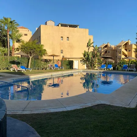 דירה Ground Floor Apartment- 2 Bedrooms - 450 Meters From The *