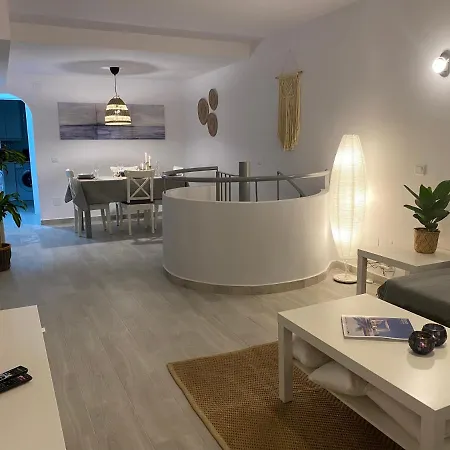 דירה Ground Floor Apartment- 2 Bedrooms - 450 Meters From The